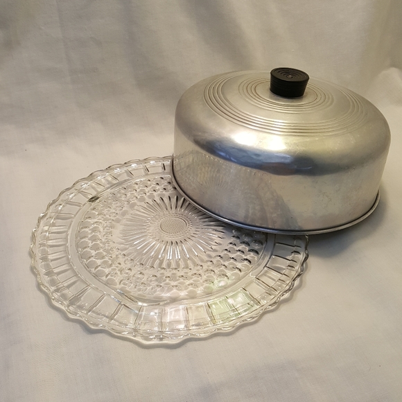 Vtg Cake Plate with Tin Lid. Clear Glass. - Picture 1 of 6